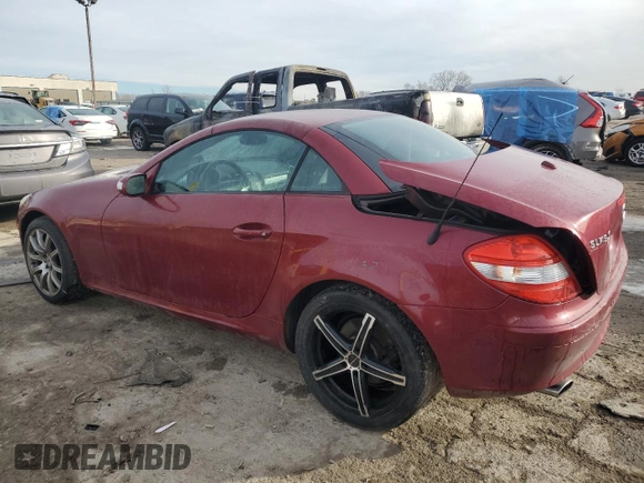 2007 Mercedes-Benz SLK 350 with VIN WDBWK56F57F134005, listed as a Copart auction lot 42755005 with 132,725 mi miles and Salvage title. Bid and sale history available at DreamBid. Image 2.
