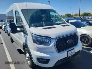 2023 Ford Transit Passenger XL с VIN 1FBAX9CG3PKC04601, выставлен на аукционе IAAI как лот 42667371 с пробегом 11 903 миль миль и . История ставок и продаж доступна на DreamBid. Изображение 52.