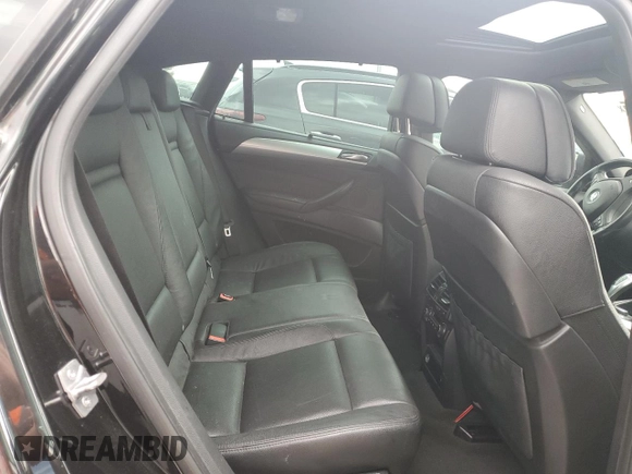 2013 BMW X6 xDrive50i z VIN 5UXFG8C52DL591320, wystawiony jako Copart lot #55245075 z przebiegiem Nie podano mil oraz Szkoda całkowita • Salvage title. Historia ofert i sprzedaży dostępna na DreamBid. Obrazek 11.