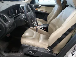 2017 Volvo XC60 Inscription с VIN YV440MDU0H2106595, выставлен на аукционе Copart как лот 50611615 с пробегом 71 061 миль миль и Списание • Salvage title. История ставок и продаж доступна на DreamBid. Изображение 7.
