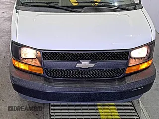 2017 Chevrolet Express Cargo with VIN 1GCWGAFF5H1313994, listed as a IAAI auction lot 42613462 with 163,743 mi miles and . Bid and sale history available at DreamBid. Image 5.