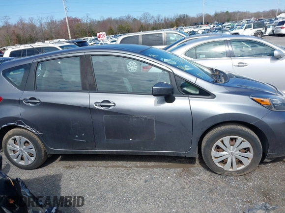 2017 Nissan Note SV z VIN 3N1CE2CP3HL371500, wystawiony jako IAAI lot #41777764 z przebiegiem 109 413 mil mil oraz . Historia ofert i sprzedaży dostępna na DreamBid. Obrazek 13.