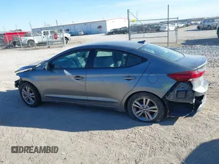 2017 Hyundai Elantra Value Edition z VIN KMHD84LF3HU401009, wystawiony jako IAAI lot #41704711 z przebiegiem 66 149 mil mil oraz . Historia ofert i sprzedaży dostępna na DreamBid. Obrazek 14.