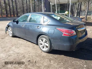 2014 Nissan Altima SL with VIN 1N4AL3AP5EC142445, listed as a IAAI auction lot 41820931 with 253,146 mi miles and . Bid and sale history available at DreamBid. Image 3.