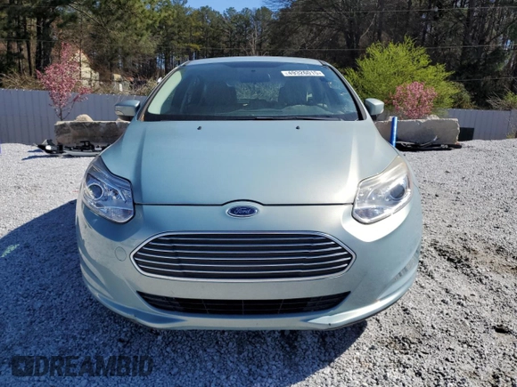 2014 Ford Focus Electric with VIN 1FADP3R40EL259832, listed as a Copart auction lot 49326015 with 58,774 mi miles and Clean title. Bid and sale history available at DreamBid. Image 5.