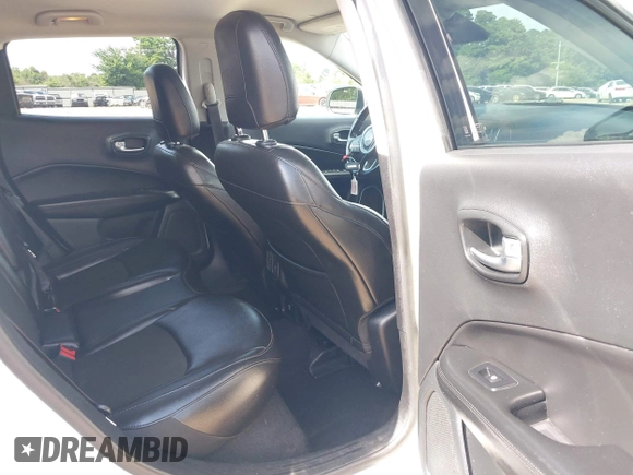 2020 Jeep Compass Altitude с VIN 3C4NJCBB4LT170274, выставлен на аукционе IAAI как лот 42660897 с пробегом 118 515 миль миль и . История ставок и продаж доступна на DreamBid. Изображение 8.