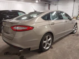 2015 Ford Fusion SE with VIN 3FA6P0HD5FR290442, listed as a IAAI auction lot 41973661 with 53,934 mi miles. Bid and sale history available at carsss.com. Image 4.