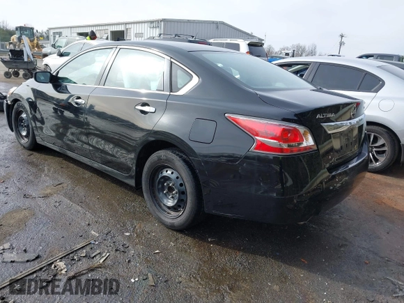 2015 Nissan Altima SV with VIN 1N4AL3AP3FC286044, listed as a IAAI auction lot 41407908 with 172,858 mi miles and . Bid and sale history available at DreamBid. Image 3.