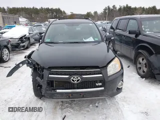 2011 Toyota RAV4 Ltd with VIN 2T3DK4DV2BW064189, listed as a IAAI auction lot 41571372 with 148,016 mi miles. Bid and sale history available at carsss.com. Image 12.