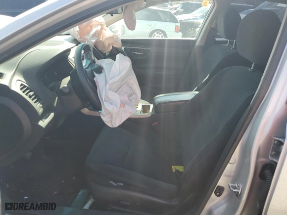 2015 Nissan Altima 2.5 S with VIN 1N4AL3AP7FC450945, listed as a Copart auction lot 48734995 with 0 mi miles and Salvage Title. Bid and sale history available at carsss.com. Image 7.