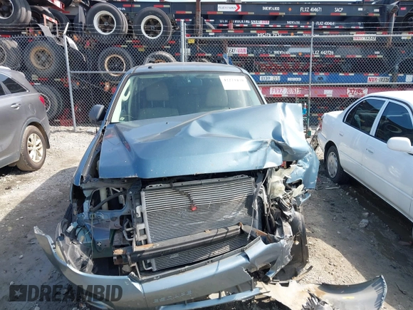 2010 Ford Escape XLT с VIN 1FMCU9D74AKB50014, выставлен на аукционе IAAI как лот 42273459 с пробегом Не указан миль и . История ставок и продаж доступна на DreamBid. Изображение 11.