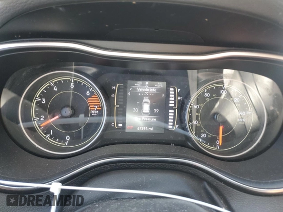 2020 Jeep Cherokee Latitude with VIN 1C4PJLCB2LD528453, listed as a Copart auction lot 49411365 with 67,593 mi miles and Salvage Title. Bid and sale history available at DreamBid. Image 9.