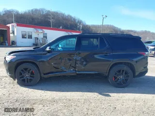 2018 Chevrolet Traverse Premier with VIN 1GNEVJKW7JJ162211, listed as a IAAI auction lot 41842925 with 84,590 mi miles. Bid and sale history available at carsss.com. Image 14.