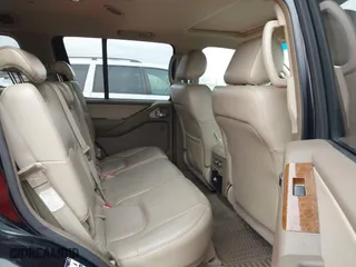 2005 Nissan Pathfinder LE with VIN 5N1AR18W35C787231, listed as a IAAI auction lot 41485147 with 171,396 mi miles. Bid and sale history available at carsss.com. Image 8.
