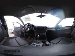 2021 Volkswagen Atlas SE z VIN 1V2HR2CAXMC574861, wystawiony jako IAAI lot #42139105 z przebiegiem 61 098 mil mil oraz . Historia ofert i sprzedaży dostępna na DreamBid. Obrazek 18.