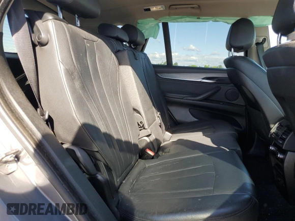 2015 BMW X5 xDrive35d z VIN 5UXKS4C50F0N08784, wystawiony jako Copart lot #57348185 z przebiegiem 168 452 mil mil oraz Szkoda całkowita • Salvage title. Historia ofert i sprzedaży dostępna na DreamBid. Obrazek 11.