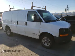 2003 GMC Savana Cargo Van with VIN 1GTGG25U131159299, listed as a Copart auction lot 85139114 with 251,648 mi miles and Clean Title. Bid and sale history available at carsss.com. Image 4.