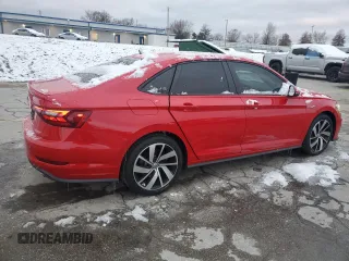2020 Volkswagen Jetta GLI S z VIN 3VW6T7BU6LM053214, wystawiony jako Copart lot #82872044 z przebiegiem 82 445 mil mil oraz Szkoda całkowita • Salvage title. Historia ofert i sprzedaży dostępna na DreamBid. Obrazek 3.