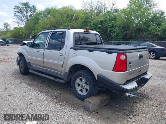 2005 Ford Explorer Sport Trac XLS z VIN 1FMZU77K55UB51889, wystawiony jako IAAI lot #42279164 z przebiegiem 210 081 mil mil oraz . Historia ofert i sprzedaży dostępna na DreamBid. Obrazek 3.