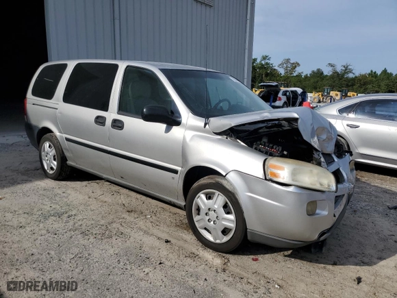 2007 Chevrolet Uplander LS Fleet with VIN 1GNDV23187D139905, listed as a Copart auction lot 72889364 with 295,064 mi miles and Salvage Title. Bid and sale history available at carsss.com. Image 4.