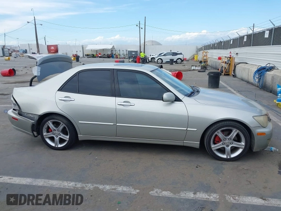2004 Lexus IS with VIN JTHBD192640084319, listed as a IAAI auction lot 41943372 with 162,080 mi miles and . Bid and sale history available at carsss.com. Image 13.