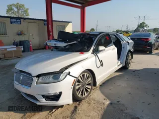 2017 Lincoln MKZ Reserve with VIN 3LN6L5EC1HR613057, listed as a IAAI auction lot 41633326 with 124,909 mi miles and . Bid and sale history available at DreamBid. Image 17.