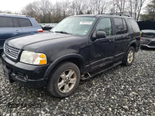 2003 Ford Explorer Eddie Bauer z VIN 1FMZU74K53UB95232, wystawiony jako Copart lot #49914735 z przebiegiem 239 958 mil mil oraz Czysty tytuł • Clean title. Historia ofert i sprzedaży dostępna na DreamBid. Obrazek 1.