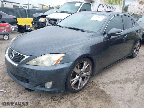 2009 Lexus IS 350 with VIN JTHBE262092017184, listed as a IAAI auction lot 41935277 with 203,920 mi miles. Bid and sale history available at carsss.com. Image 2.