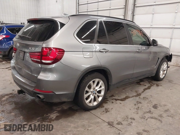 2016 BMW X5 xDrive35i z VIN 5UXKR0C5XG0U12540, wystawiony jako IAAI lot #41179965 z przebiegiem 75 997 mil mil oraz . Historia ofert i sprzedaży dostępna na DreamBid. Obrazek 4.