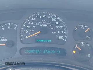 2003 Chevrolet Suburban LS with VIN 3GNEC16T83G127736, listed as a IAAI auction lot 41908096 with 272,610 mi miles. Bid and sale history available at carsss.com. Image 7.