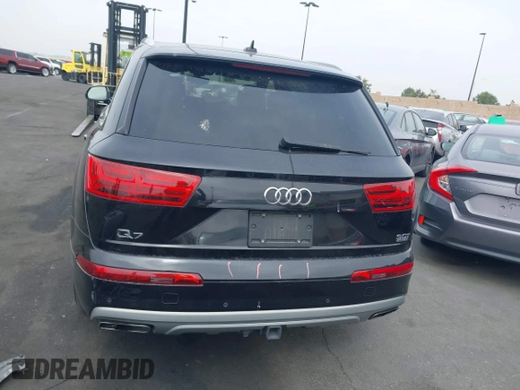 2017 Audi Q7 Premium Plus with VIN WA1LAAF72HD014498, listed as a IAAI auction lot 42154023 with 54,006 mi miles. Bid and sale history available at carsss.com. Image 17.