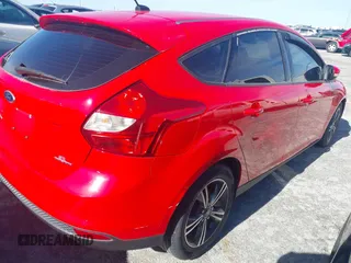 2014 Ford Focus SE with VIN 1FADP3K2XEL419742, listed as a IAAI auction lot 41726836 with 115,872 mi miles. Bid and sale history available at carsss.com. Image 4.