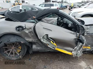 2022 Mercedes-Benz SL 63 AMG z VIN W1KVK8BB6NF005386, wystawiony jako IAAI lot #41568728 z przebiegiem Nie podano mil oraz . Historia ofert i sprzedaży dostępna na DreamBid. Obrazek 13.