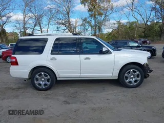 2013 Ford Expedition Limited z VIN 1FMJU1K59DEF34688, wystawiony jako IAAI lot #40942972 z przebiegiem 180 003 mil mil oraz . Historia ofert i sprzedaży dostępna na DreamBid. Obrazek 13.