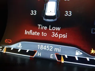 2021 Jeep Cherokee Trailhawk с VIN 1C4PJMBX2MD236855, выставлен на аукционе IAAI как лот 41254855 с пробегом 18 452 миль миль и . История ставок и продаж доступна на DreamBid. Изображение 15.