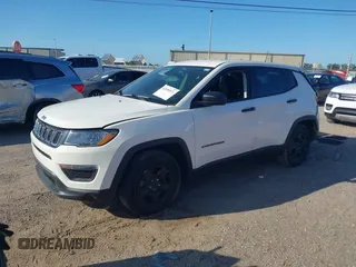 2020 Jeep Compass Sport с VIN 3C4NJCAB9LT134159, выставлен на аукционе IAAI как лот 42590521 с пробегом 57 507 миль миль и . История ставок и продаж доступна на DreamBid. Изображение 2.
