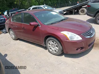 2012 Nissan Altima S z VIN 1N4AL2AP4CC192745, wystawiony jako IAAI lot #42494836 z przebiegiem 179 737 mil mil oraz . Historia ofert i sprzedaży dostępna na DreamBid. Obrazek 1.