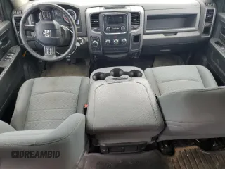 2019 Ram 1500 Tradesman z VIN 1C6RR7KM6KS725316, wystawiony jako Copart lot #57551315 z przebiegiem 62 732 mil mil oraz Szkoda całkowita • Salvage title. Historia ofert i sprzedaży dostępna na DreamBid. Obrazek 8.
