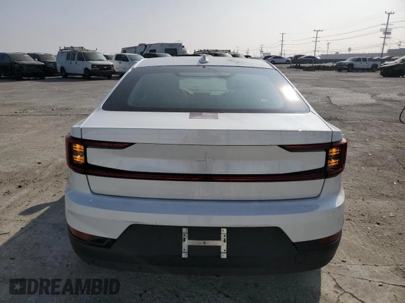 2024 Polestar 2 z VIN YSMFE3KA5RL237277, wystawiony jako Copart lot #83460924 z przebiegiem 4121 mil mil oraz Szkody całkowita. Historia ofert i sprzedaży dostępna na DreamBid. Obrazek 6.
