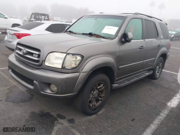 2003 Toyota Sequoia Limited with VIN 5TDBT48A73S184746, listed as a IAAI auction lot 41488014 with 298,447 mi miles. Bid and sale history available at carsss.com. Image 2.