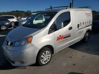 2018 Nissan NV200 Compact Cargo S with VIN 3N6CM0KN7JK704620, listed as a Copart auction lot 74920384 with 225,431 mi miles and Salvage Title. Bid and sale history available at carsss.com. Image 1.