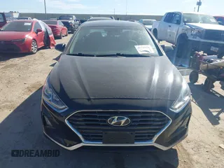 2019 Hyundai Sonata SE with VIN 5NPE24AF5KH818646, listed as a IAAI auction lot 41739823 with 76,361 mi miles and . Bid and sale history available at carsss.com. Image 12.