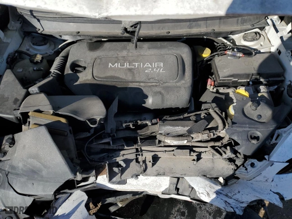2014 Jeep Cherokee Sport with VIN 1C4PJLAB3EW245375, listed as a Copart auction lot 42643975 with 206,462 mi miles and Salvage Title. Bid and sale history available at carsss.com. Image 13.