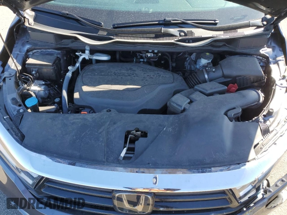 2024 Honda Odyssey EX-L with VIN 5FNRL6H68RB037841, listed as a Copart auction lot 50380715 with 11,880 mi miles and Salvage Title. Bid and sale history available at DreamBid. Image 12.