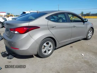 2015 Hyundai Elantra SE z VIN 5NPDH4AE8FH548965, wystawiony jako IAAI lot #42268202 z przebiegiem 178 107 mil mil oraz . Historia ofert i sprzedaży dostępna na DreamBid. Obrazek 4.