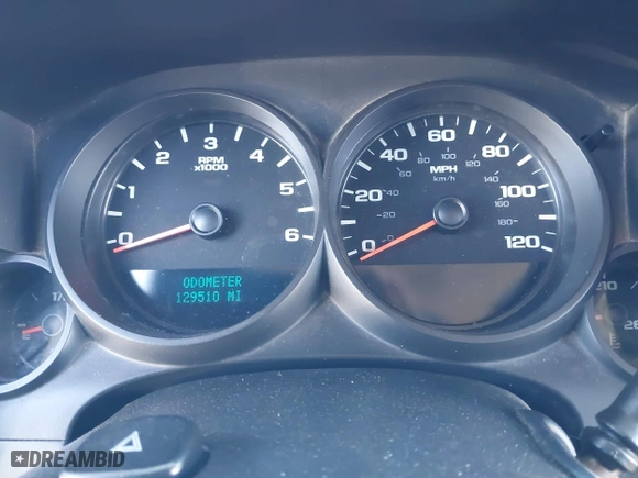 2009 Chevrolet Silverado 1500 LS with VIN 2GCEC13C591133184, listed as a IAAI auction lot 41656109 with 129,510 mi miles. Bid and sale history available at carsss.com. Image 7.