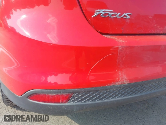 2013 Ford Focus SE with VIN 1FADP3F29DL118422, listed as a IAAI auction lot 42655094 with 198,505 mi miles and . Bid and sale history available at DreamBid. Image 6.