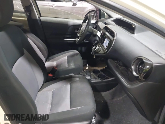 2018 Toyota Prius One with VIN JTDKDTB33J1618298, listed as a IAAI auction lot 42142736 with 101,981 mi miles and . Bid and sale history available at DreamBid. Image 5.