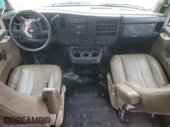 2020 Chevrolet Express Cargo Van with VIN 1GCWGAFGXL1119169, listed as a Copart auction lot 44547175 with 206,647 mi miles and Salvage Title. Bid and sale history available at carsss.com. Image 8.