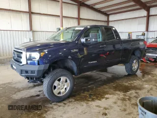 2010 Toyota Tundra с VIN 5TFUM5F14AX011577, выставлен на аукционе Copart как лот 57869035 с пробегом 160 136 миль миль и Списание • Salvage title. История ставок и продаж доступна на DreamBid. Изображение 1.